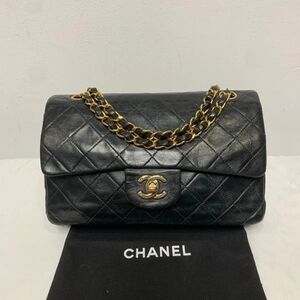 Chanel Classic Double Flap Bag, Lambskin Leather Vintage Entrupy Certified